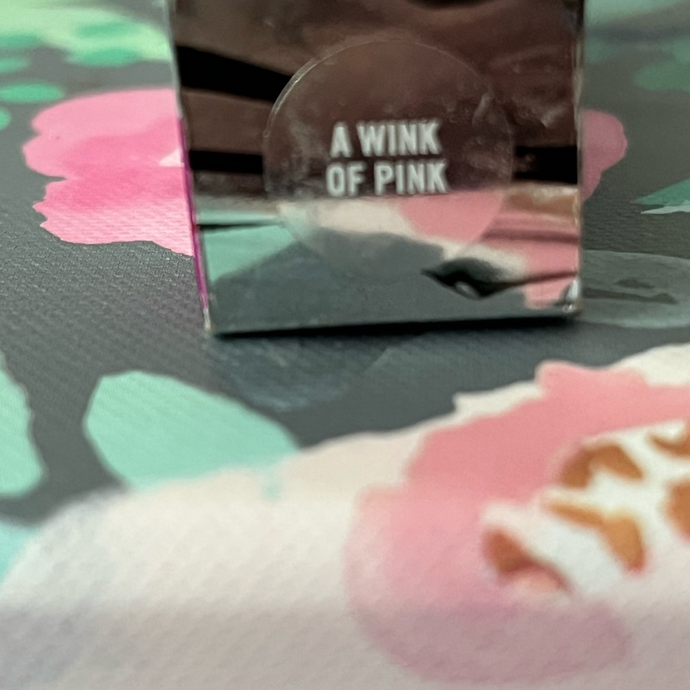 MAC A Wink of Pink lipstick. Discontinued. Brand new in box. - Picture 4 of 4